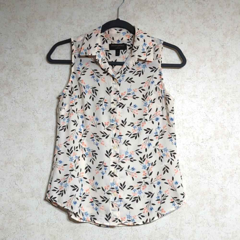 Banana Republic blouse size xsmall petite
